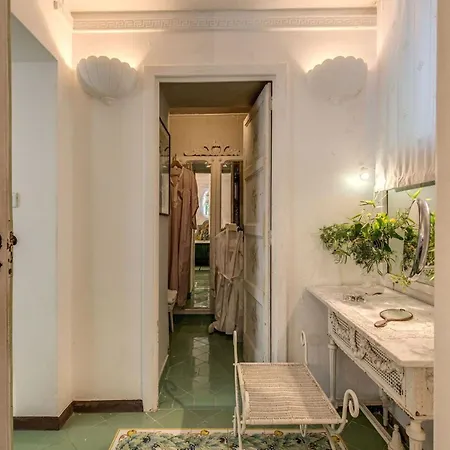 Felicia * קאפרי