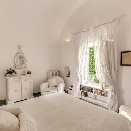 Felicia * קאפרי