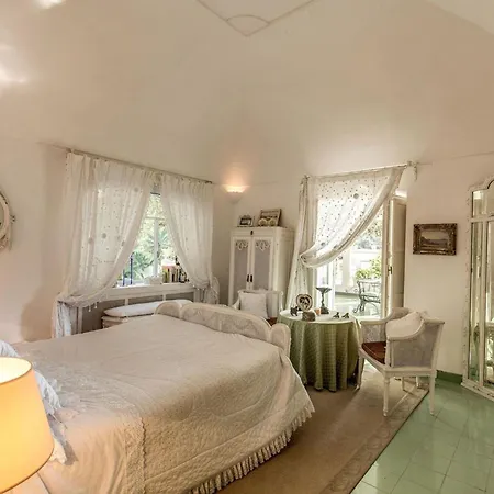 וילה Felicia קאפרי